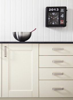 Pembridge D Pull Handle Aluminium BN 128mm Fixing Centres - view 2