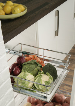 PO Veg Basket/Soft Close Run 400mm Chrome